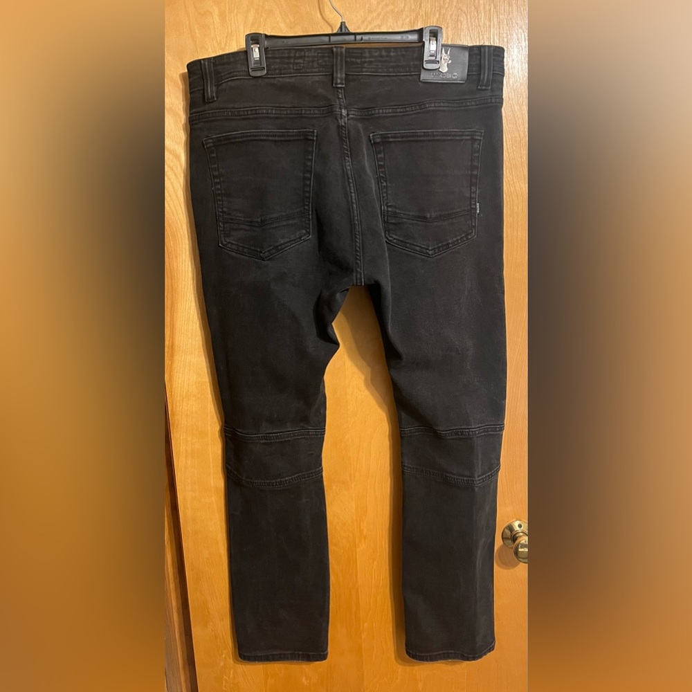 Makobi Men's Black Ripped Distressed Jeans size 40x32 stretch - Picture 2 of 5